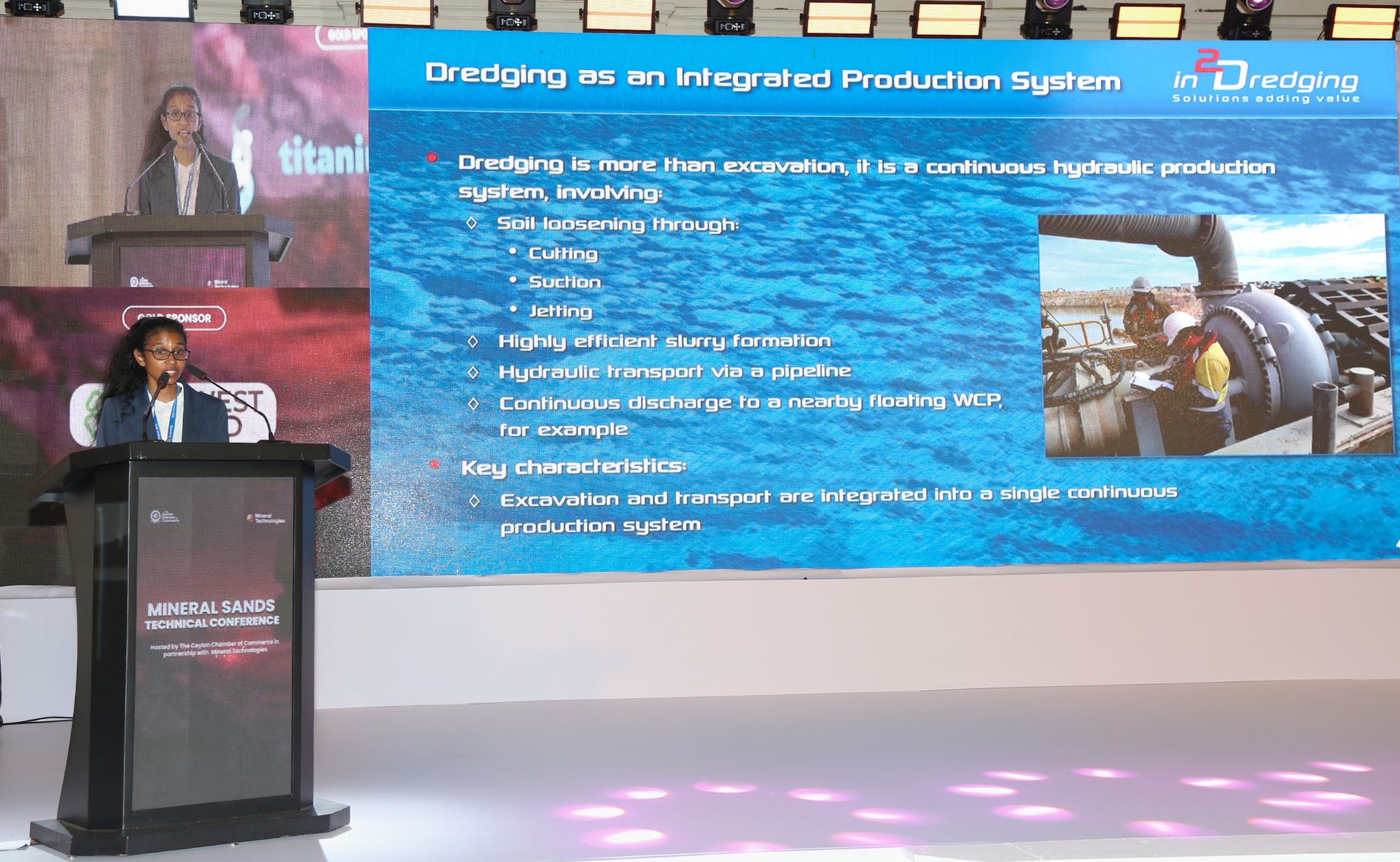 Shameeka Nanayakkara presenting at the Mineral Sands Technical Conference