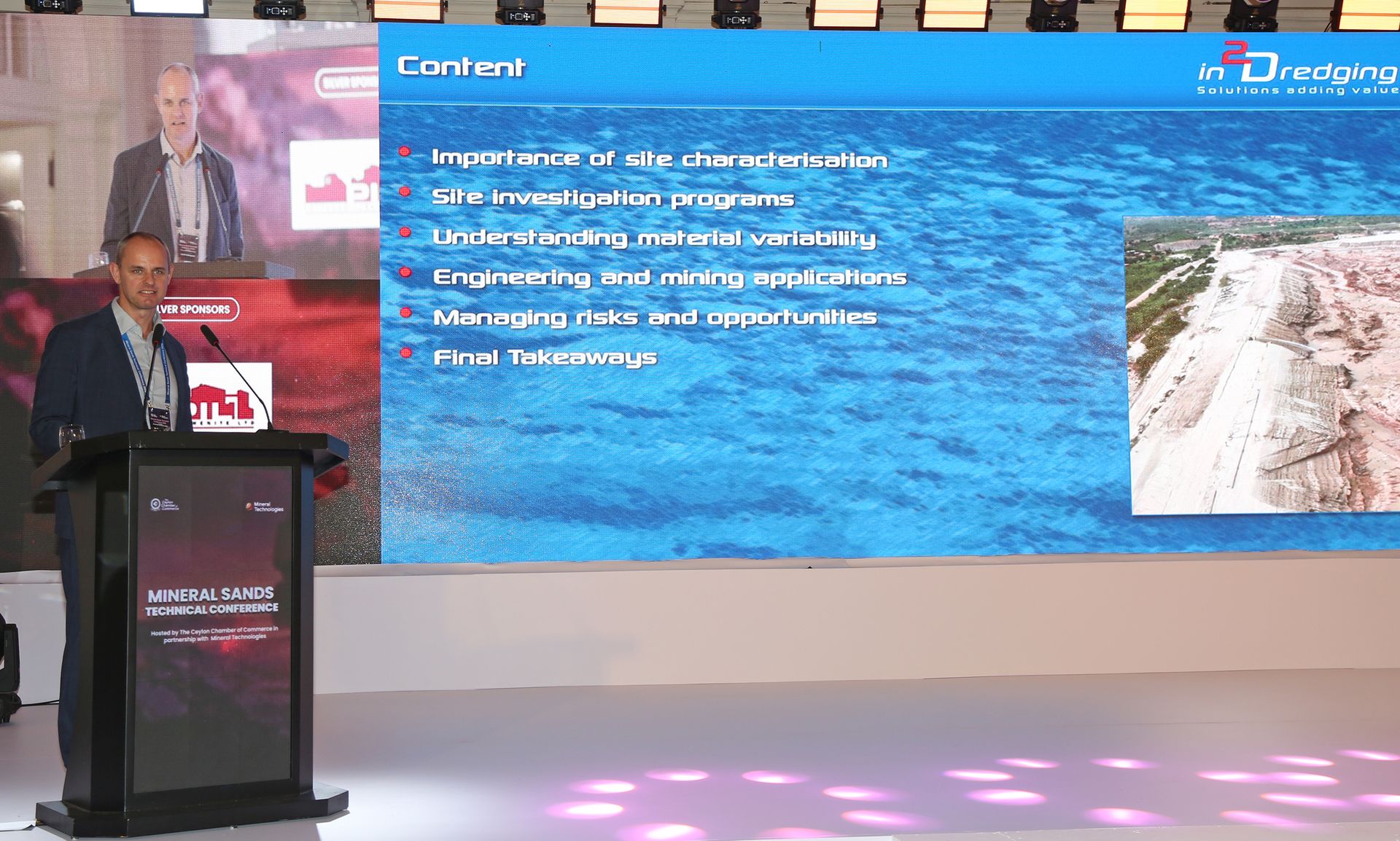 Simon Burgmans presenting at the Mineral Sands Technical Conference