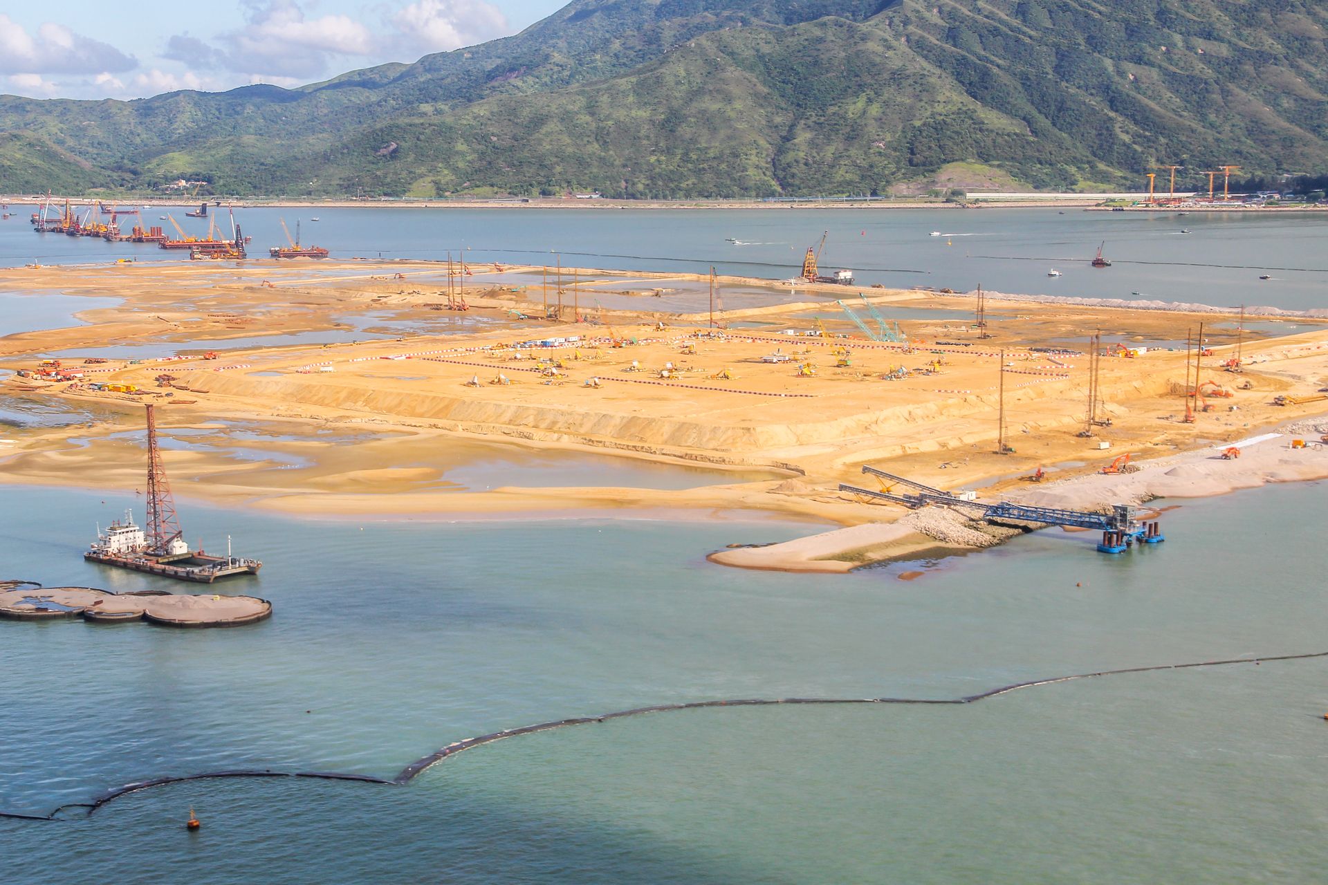 Dredging Projects - Government